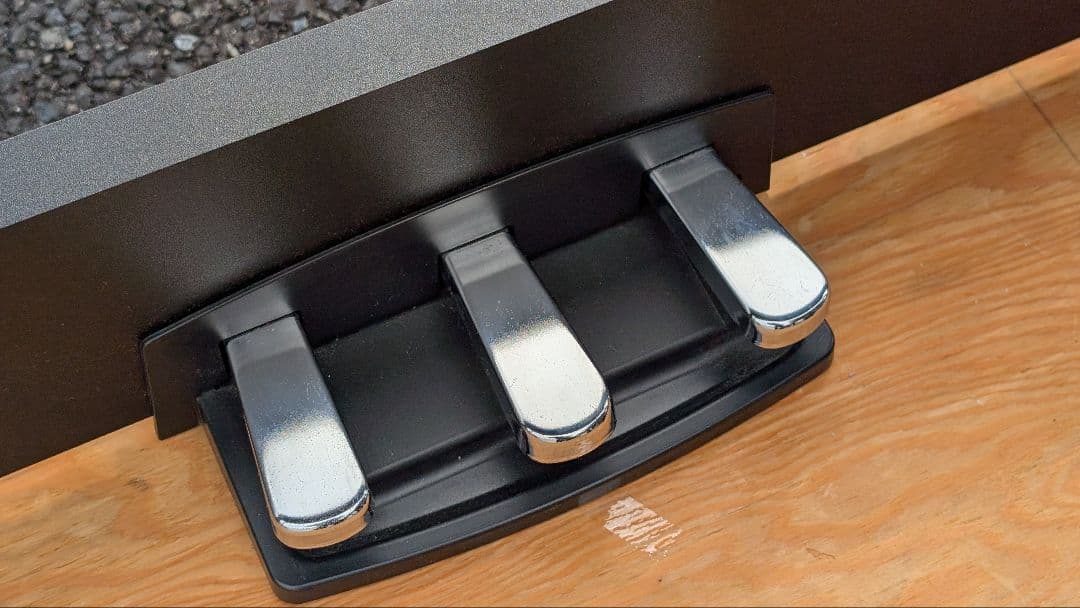 送料込み KORG 電子ピアノ C1 Air 2018年製スリムで激お洒落