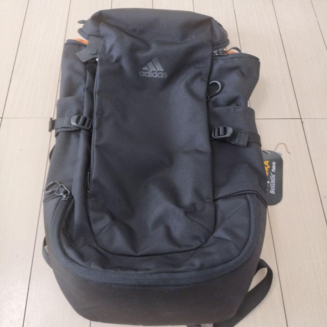 美品　アディダス　H64850　オーピーエス バックパック 30　日本代表モデル