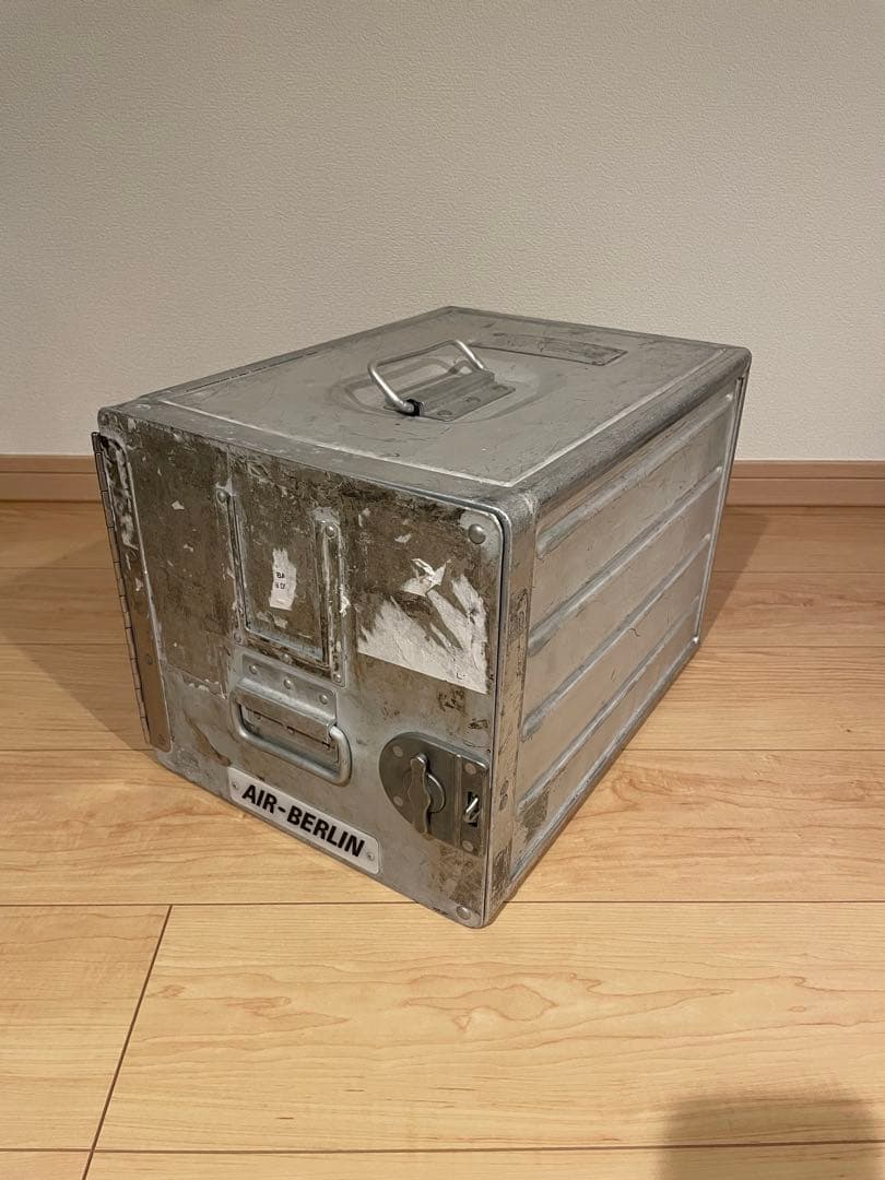 AIR-BERLIN アルミボックス(ギャレーボックス) ワイヤーバスケット付き