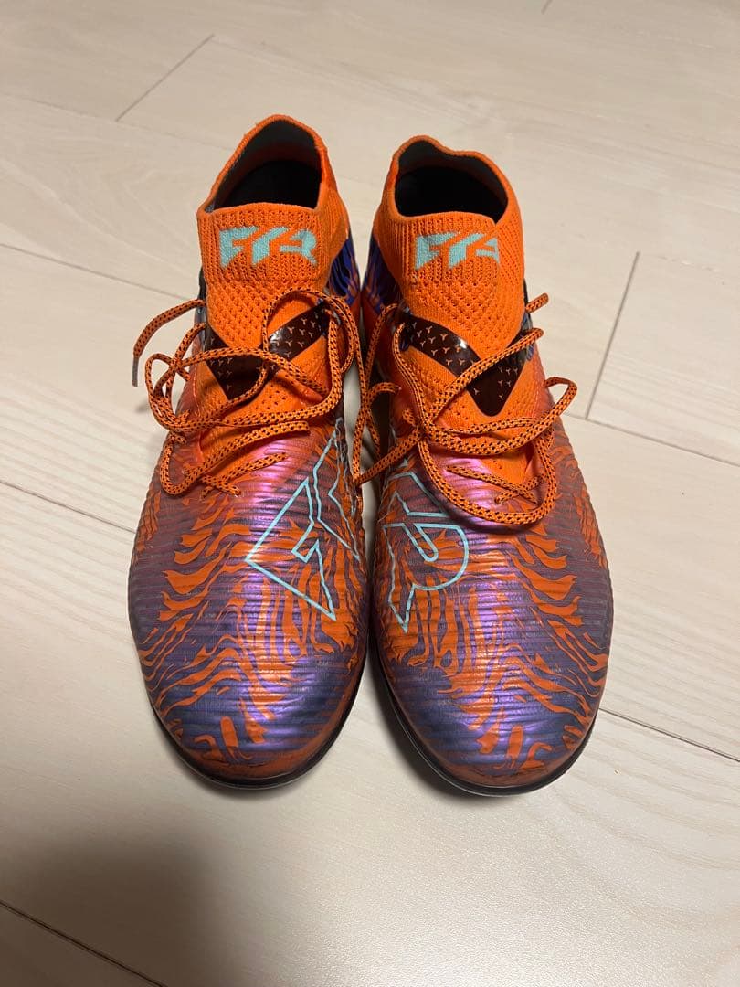 プーマ　フューチャー　アルティメットAG