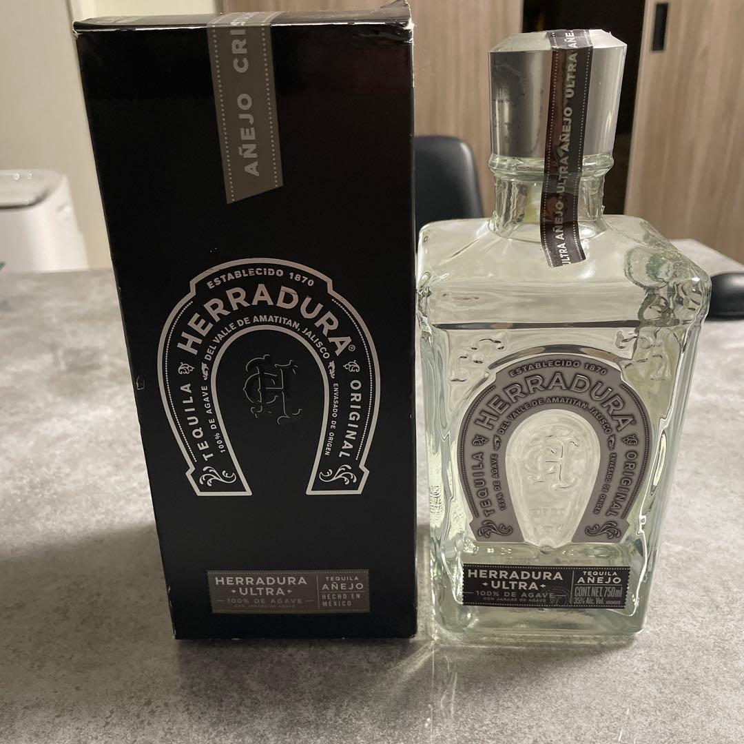 【新品】HERRADURA ULTRA AÑEJO テキーラ　750ml 35%