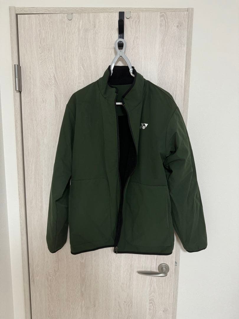 オリーブグリーン ジャケット ヨネックス
