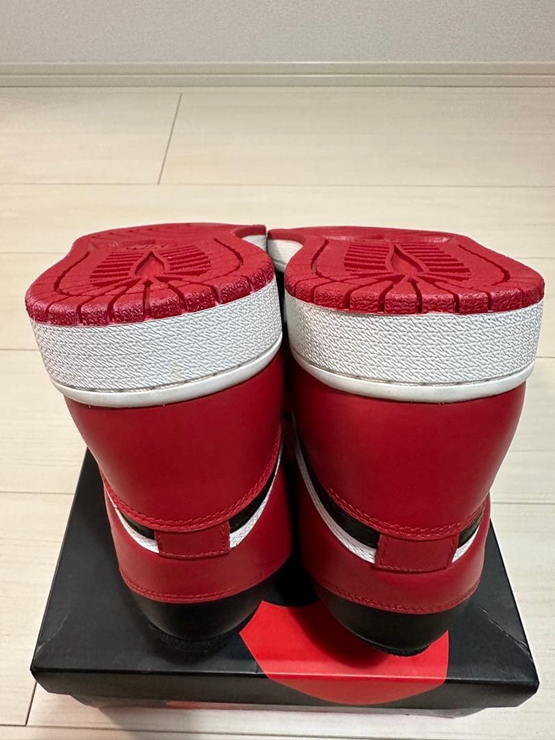 【稀少】Nike Air Jordan1RetroHigh Black Toe