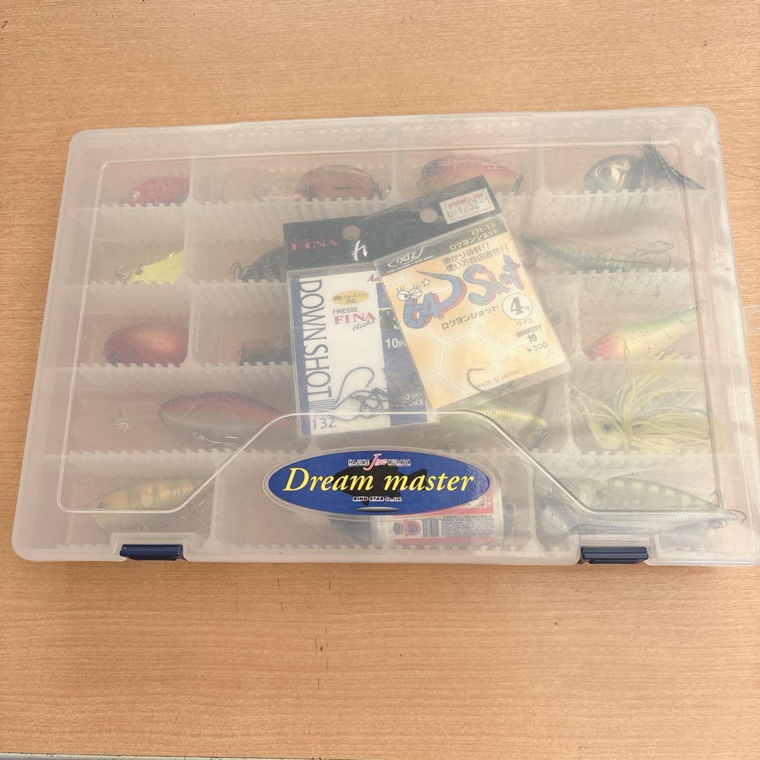 ルアー引退品 まとめ売り　ケース付き