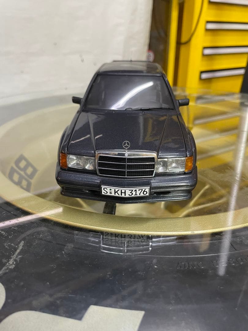 オートアート　メルセデスベンツ　190E