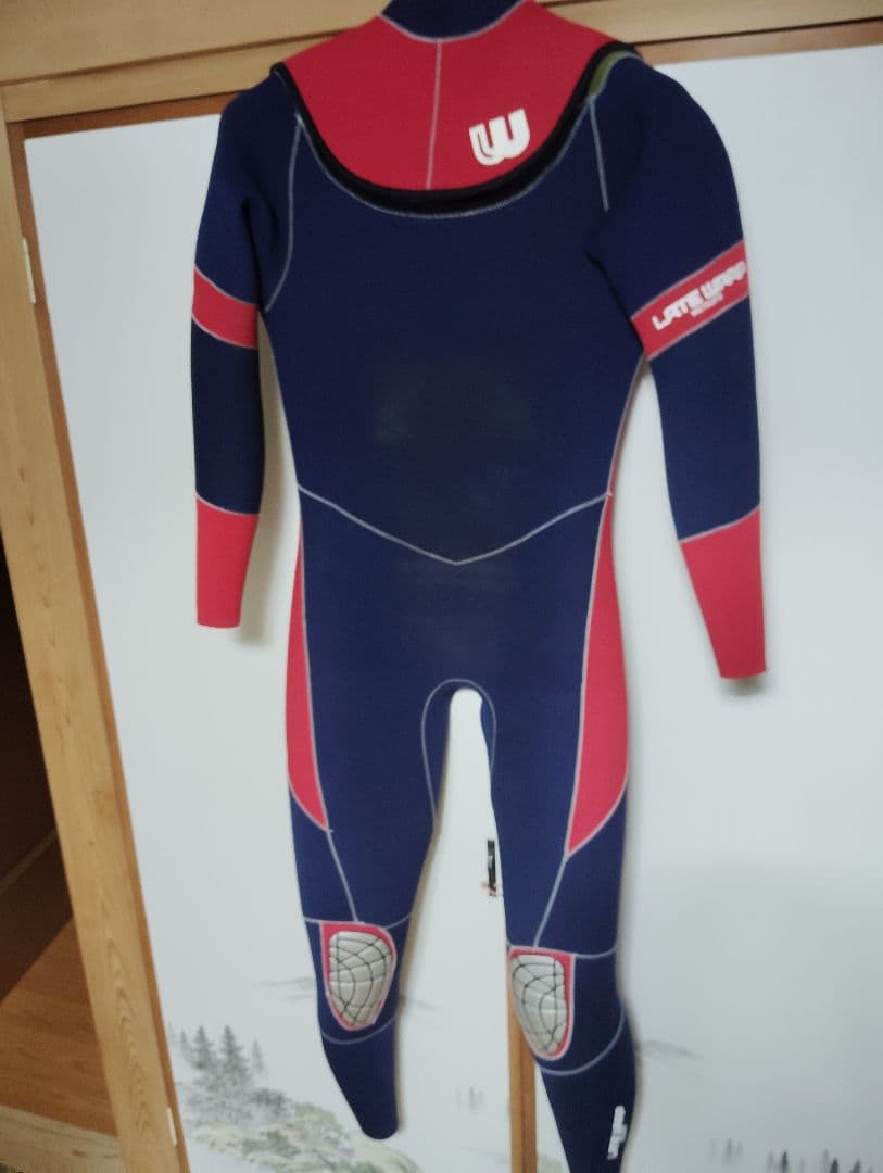 LATE WRAP レイトラップ　セミドライ　フルスーツ レッド