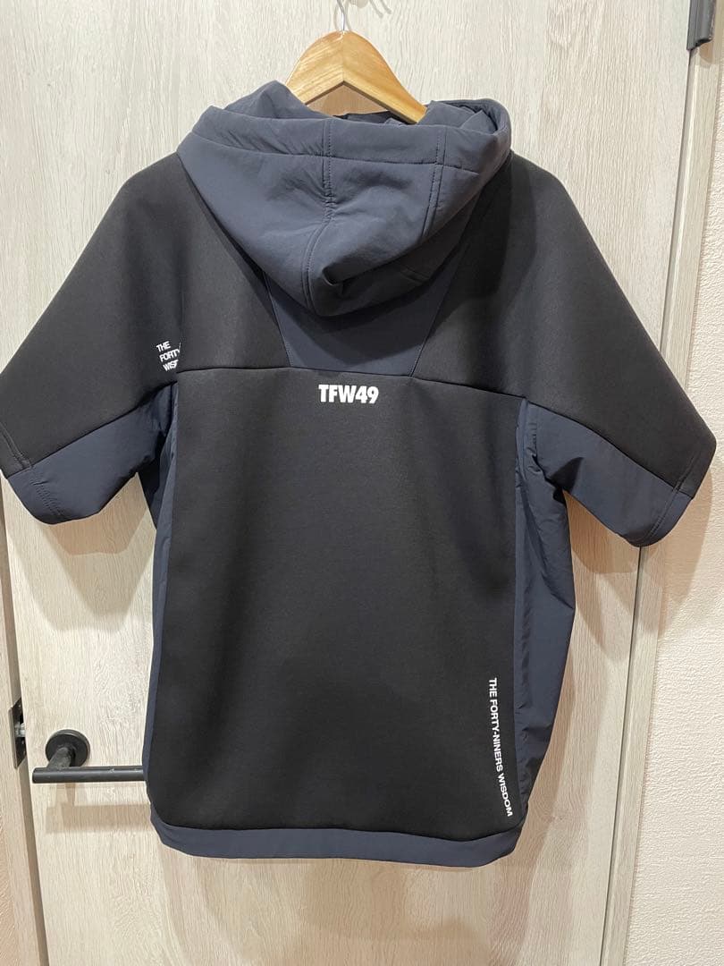 TFW49 CARDBOARD SHORT SLEEVE HOODIE サイズM
