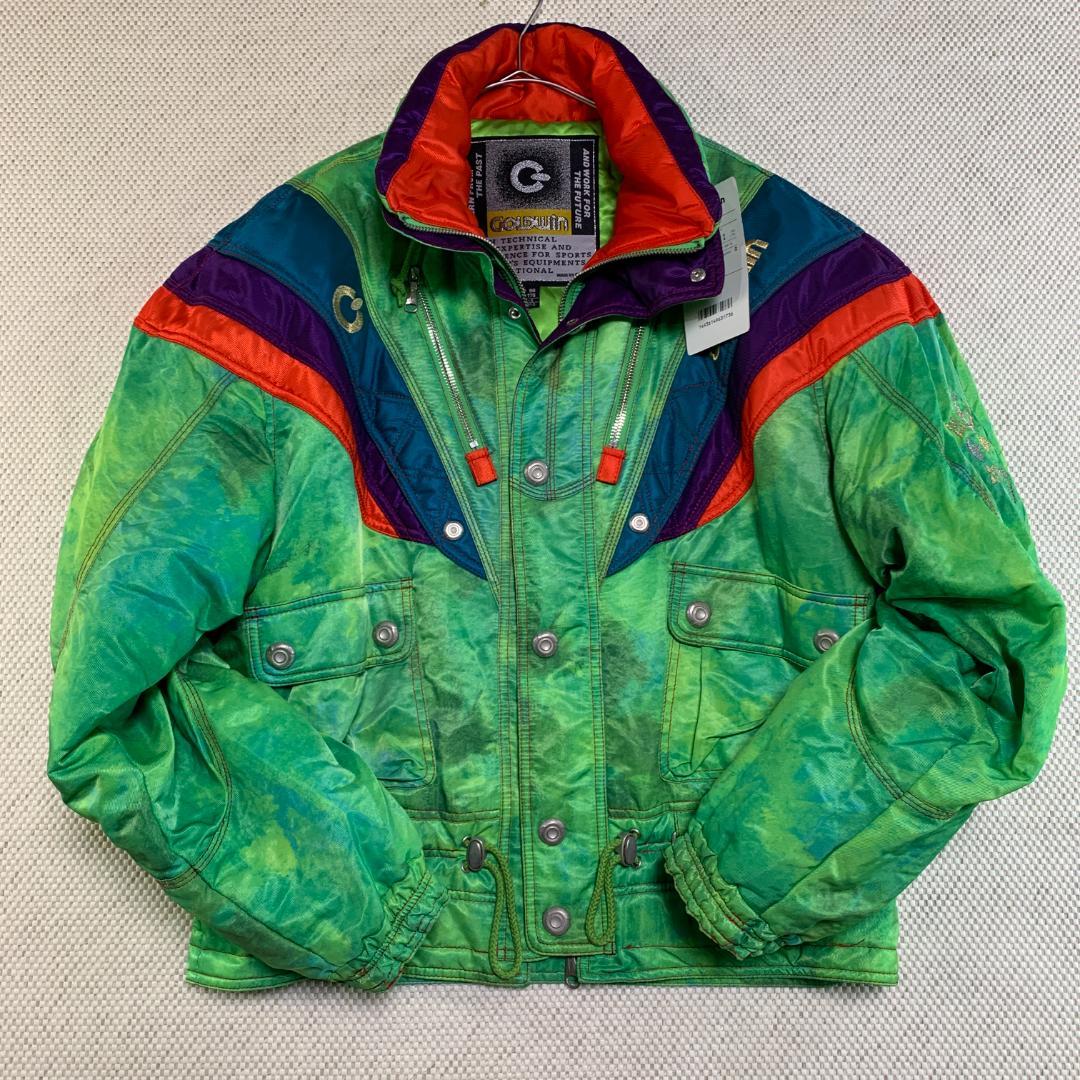 GOLDWIN ゴールドウイン 未使用級 スキースノーボードウェア 派手 LL