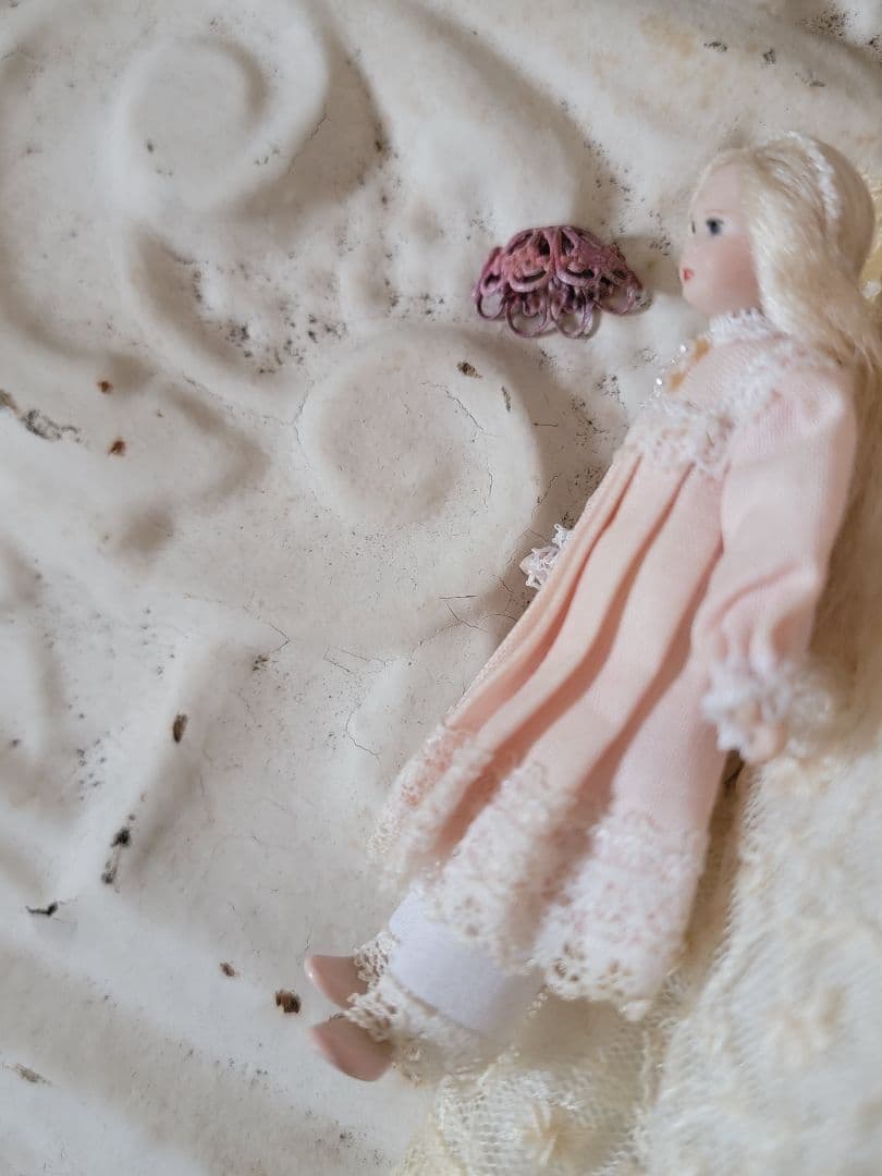 アンティーク　ヴィンテージ　ビスクドール ミニョネット　9㌢ドール