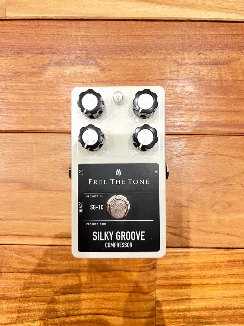 最終価格❗️Free The Tone Silky Groove