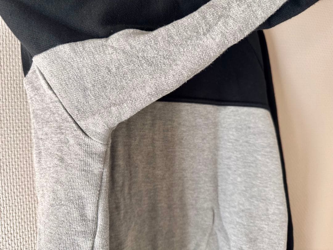 ユーリ!!!×MIZUNO　スウェットシャツ　Mサイズ