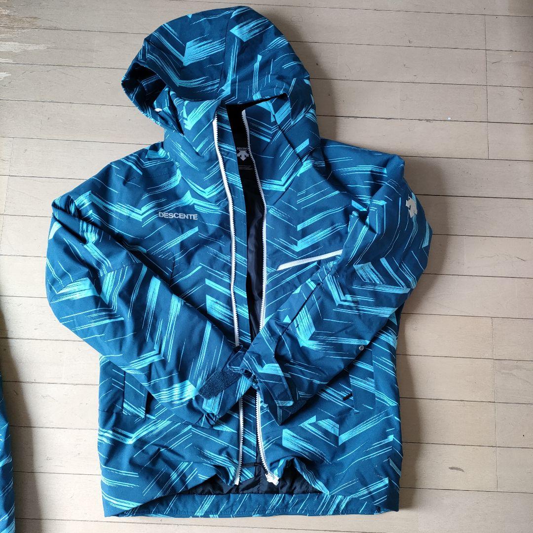 デサント　スキーウェア　上下セット　Mサイズ　サスペンダー付き