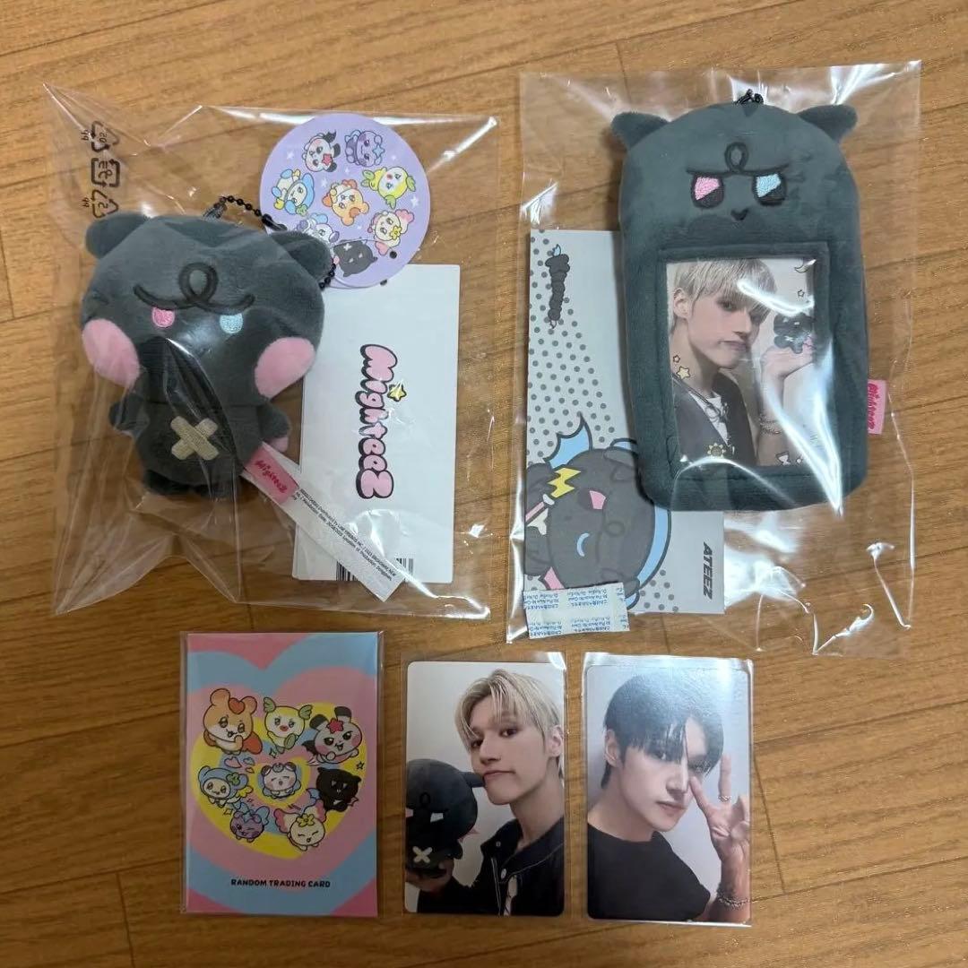 mighteez ウヨン ぬいぐるみ トレカケース トレカセット