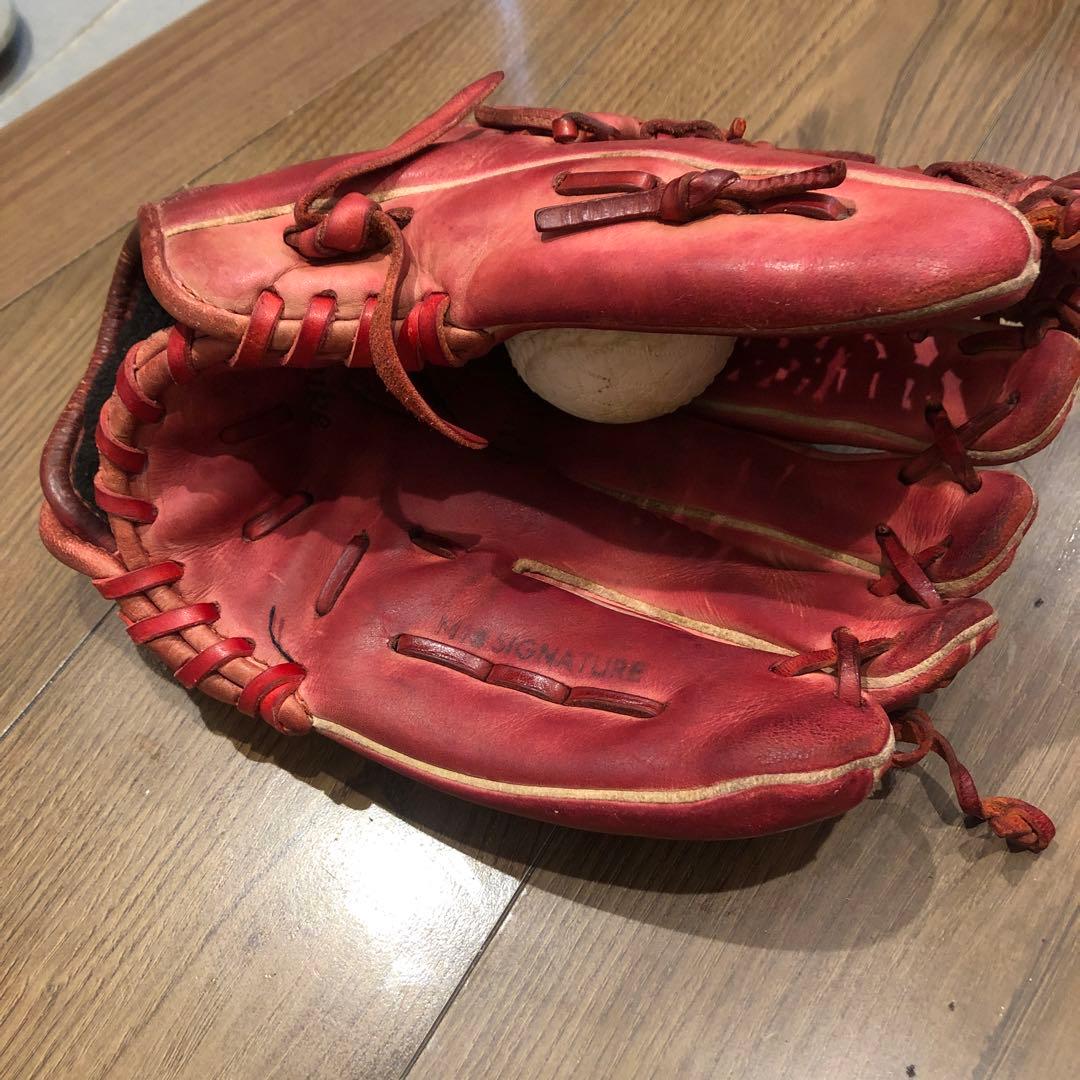 NIKE グローブ 軟式　一般用　シグネイチャーモデル