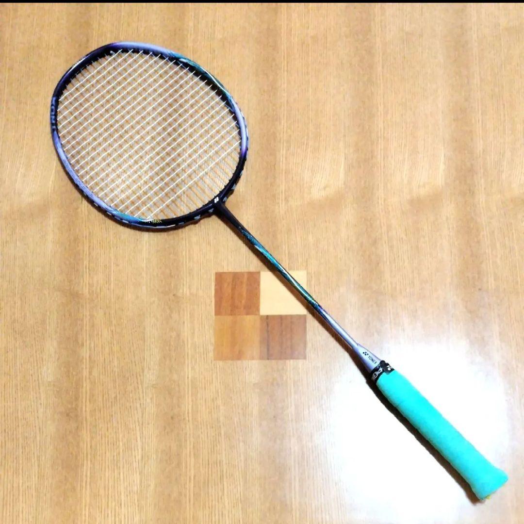 YONEX 　アストロクス55A　5UG6