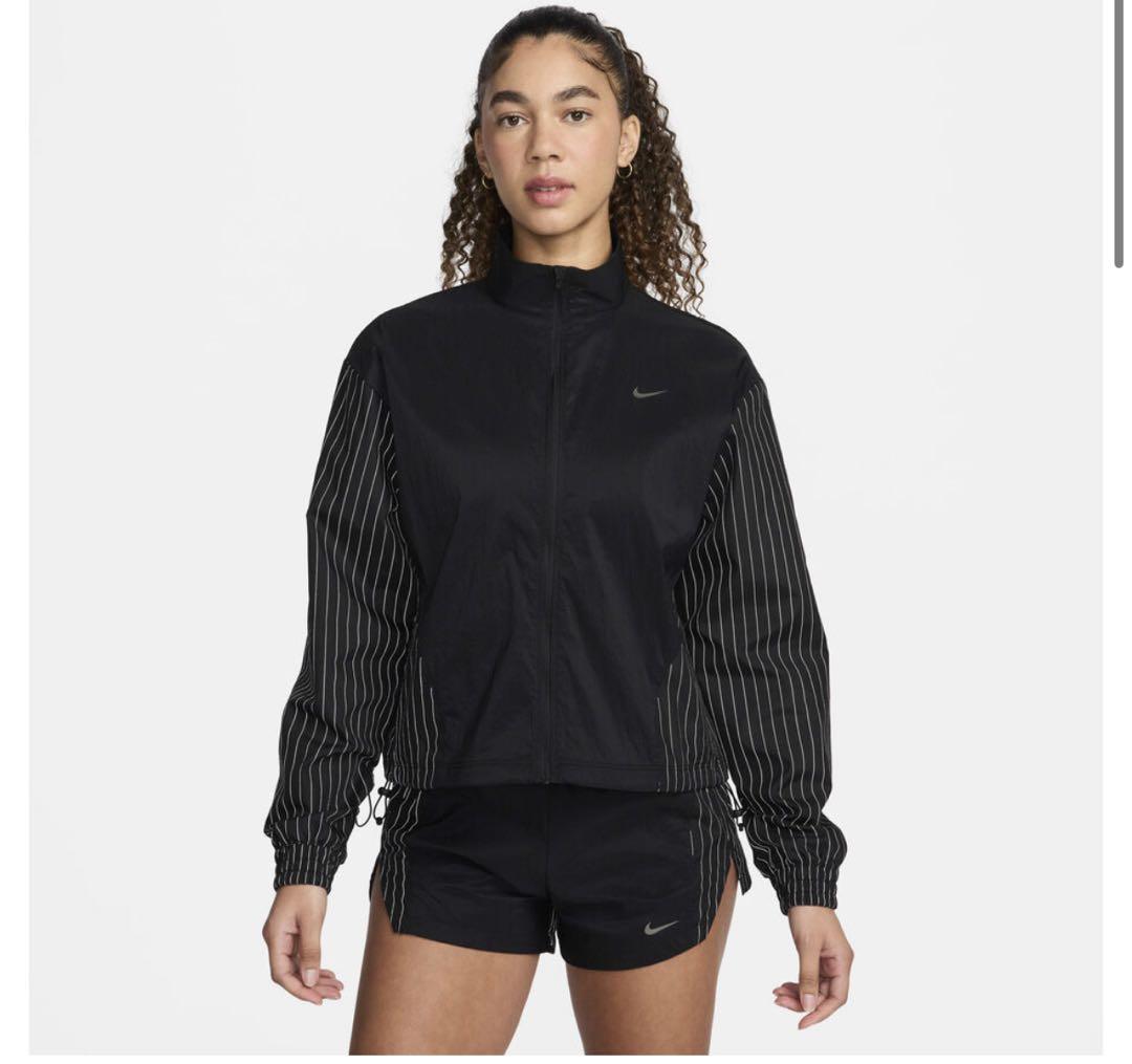 ナイキ ランニング ディビジョン　セットアップ