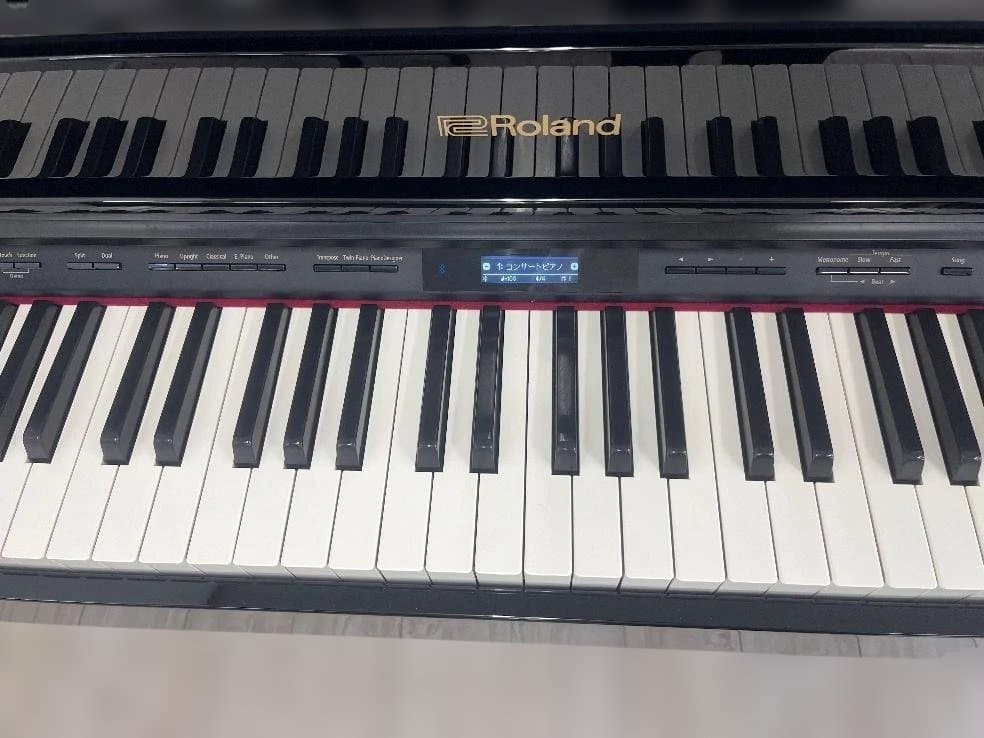 ★ 74868【電子ピアノ】ROLAND　GP607PE　17年製