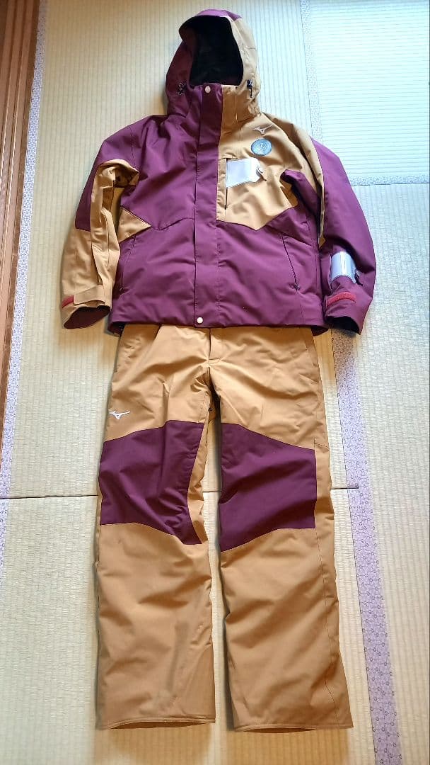 MIZUNOミズノ　希少カタログ外クルーモデル上下　サイズL