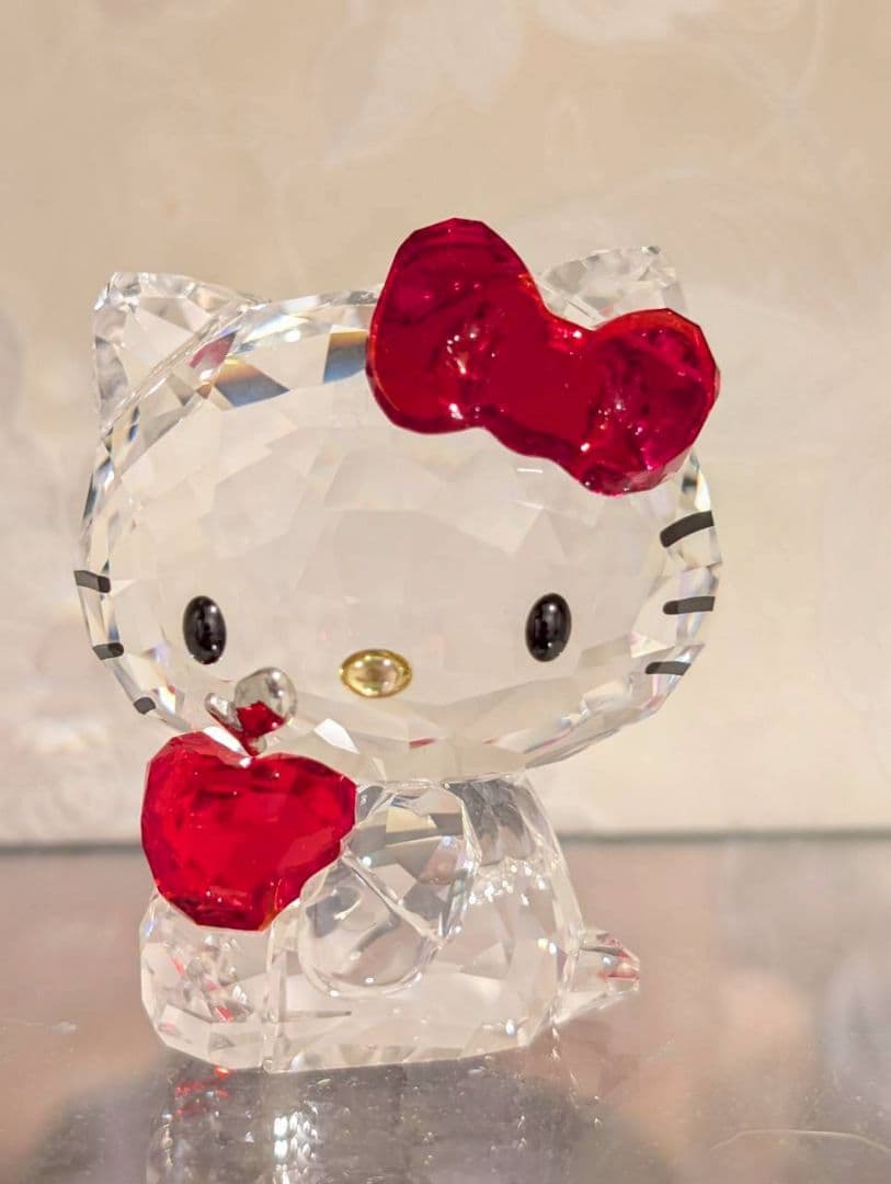 ハローキティ SWAROVSKI スワロフスキー　置物　フィギュア