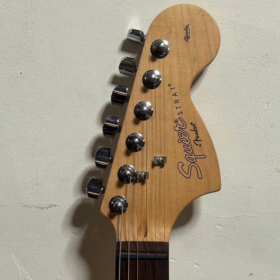 美品メンテ済 スクワイヤー ストラトキャスター アフィニティHSSラメ黒