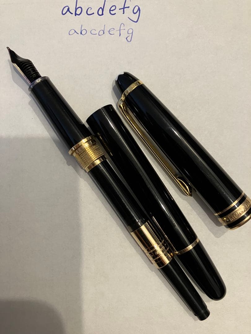 万年筆　モンブラン144 F