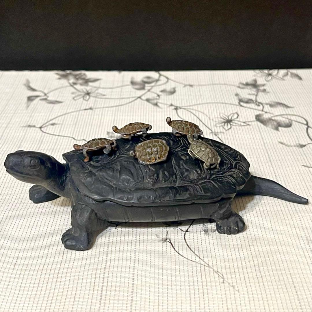 アンティーク　古銅製　亀の置物小亀5匹入り