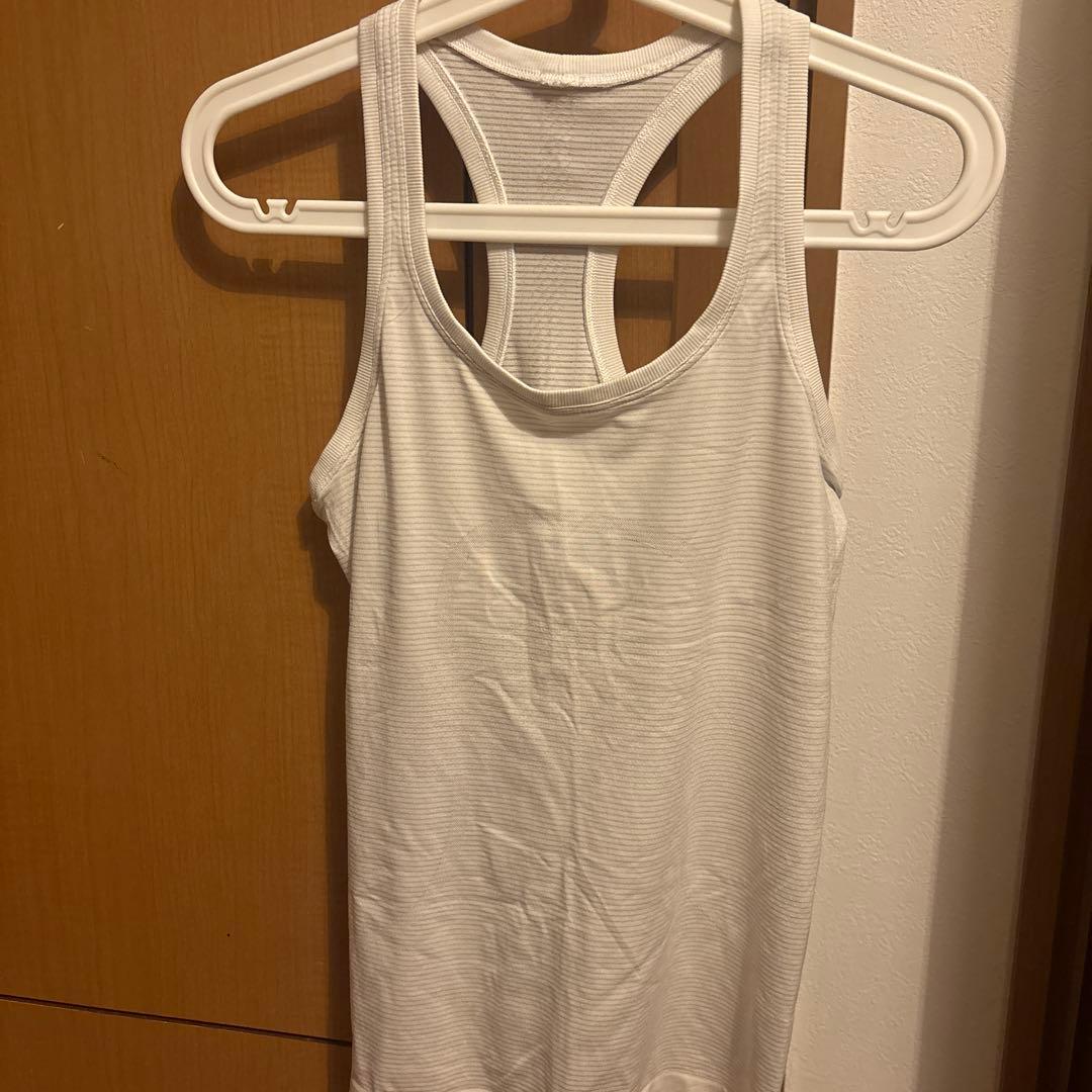 ルルレモン　ウエア