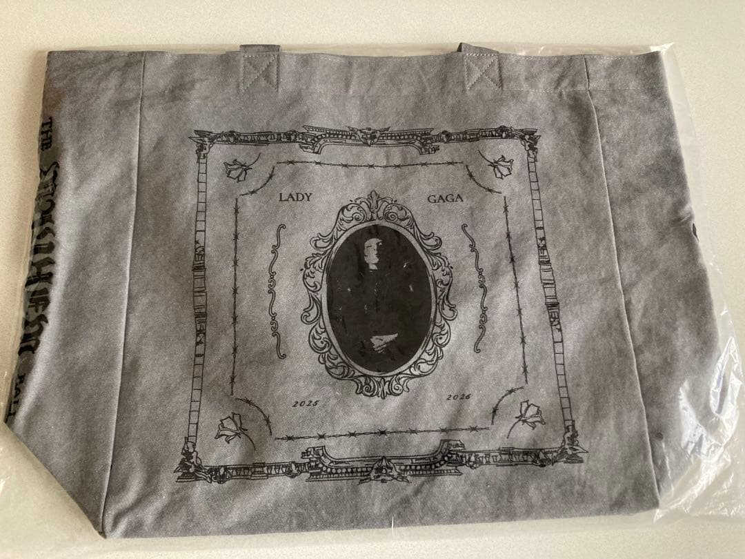 LADY GAGAレディーガガOPERA HAUS TOTE トートバッグ