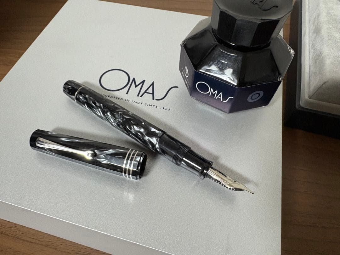 オマス グレイセルロイドNovelli Special 万年筆:B