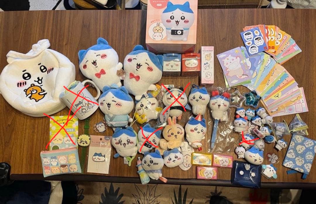 2月7日までの限定出品！超お買い得ちいかわグッズまとめ売り写真1枚目と2枚目全部