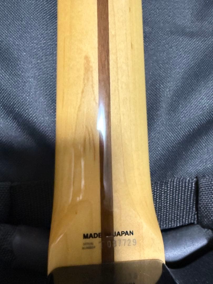 FenderJapan限定ディズニー ミッキーマウスギター