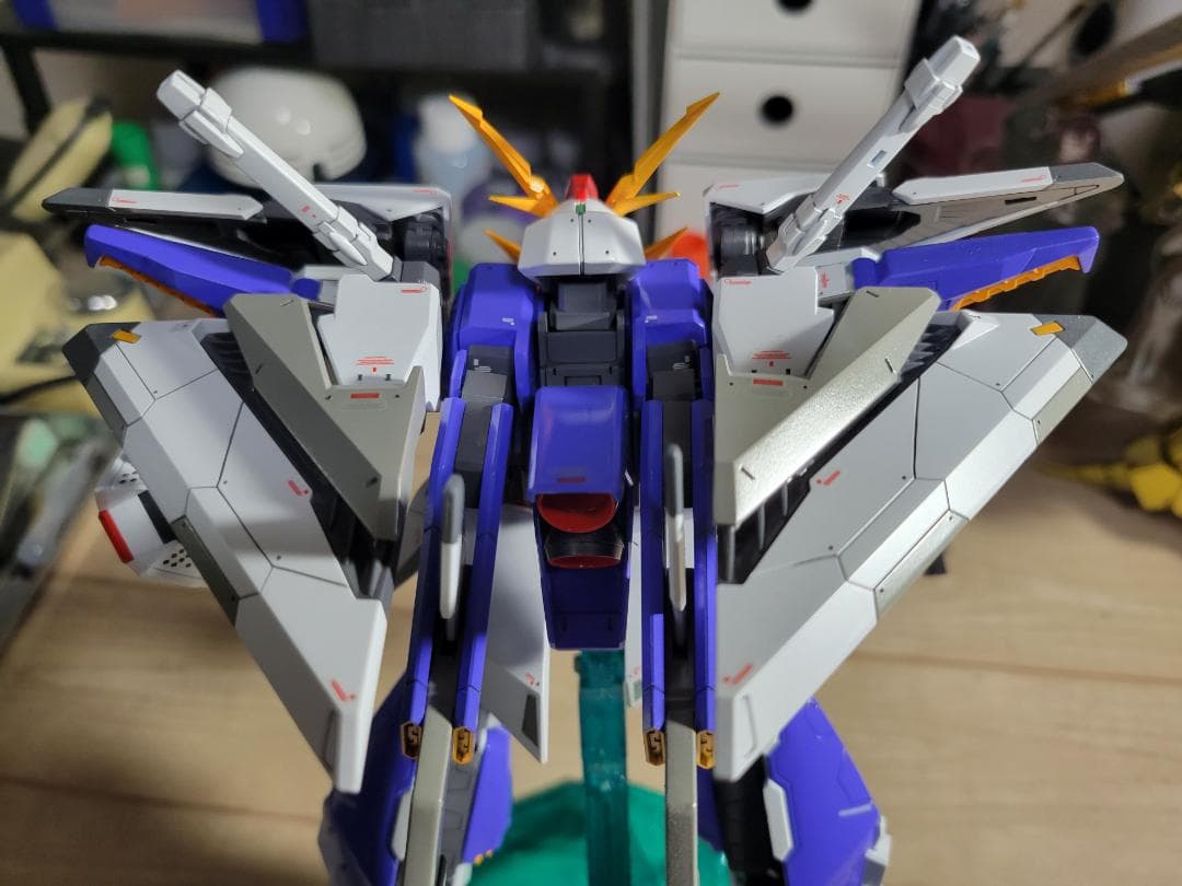HGUC 1/144 RX-105 XI Ξガンダム(クスィーガンダム)