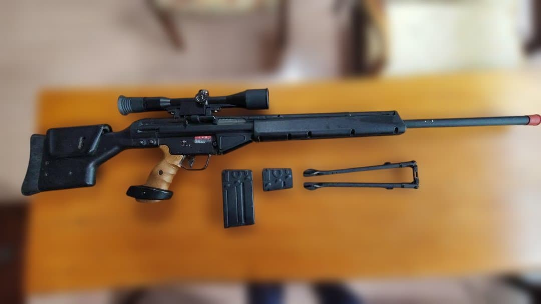 電動ガン　PSG-1　スナイパーライフル 可動式バイポッド付き　マガジン2個