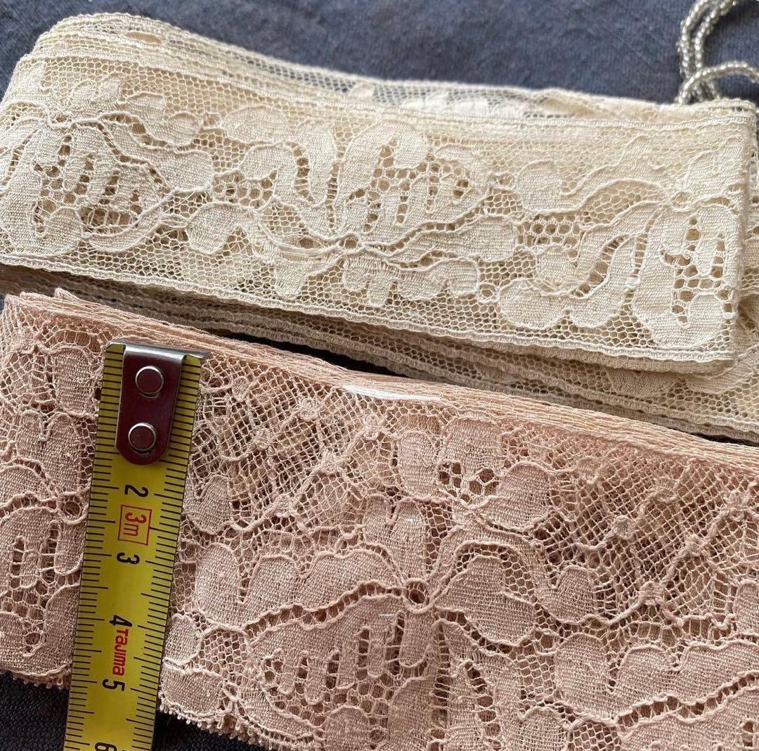 アンティークレース カレレース