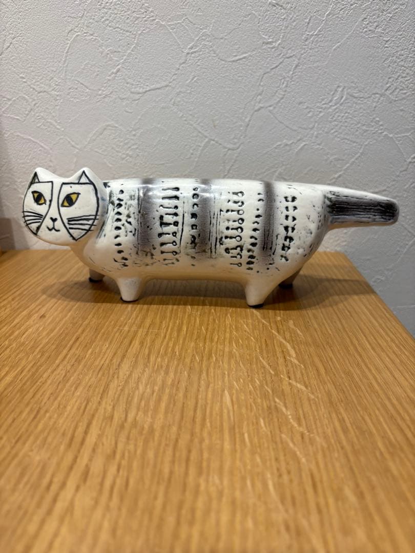 リサラーソン　マイキーのパパ　ネコの置物