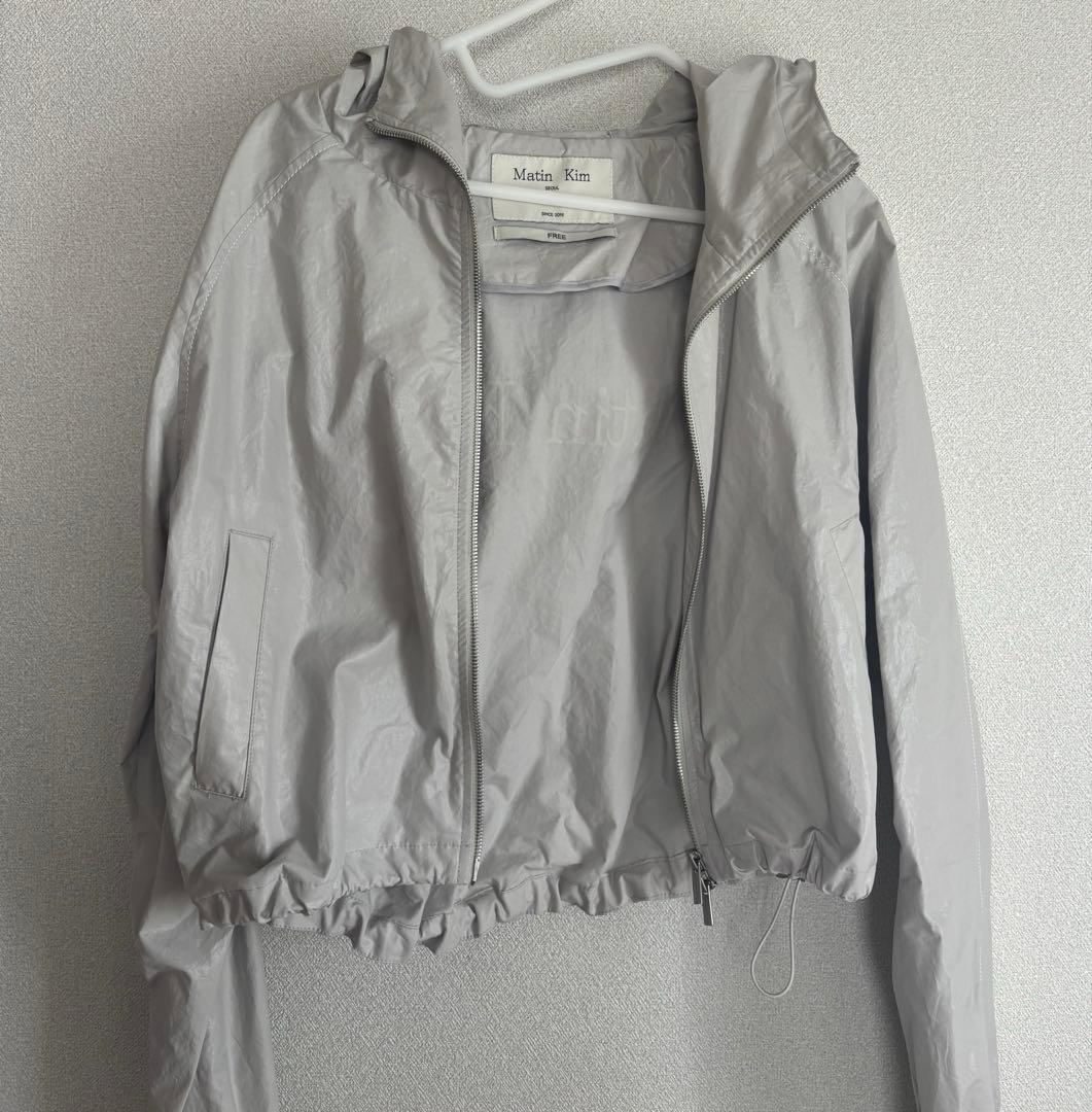 ウォーキング・ランニングウェア MatinKim MATIN CROP HOODY COATING JUMPER