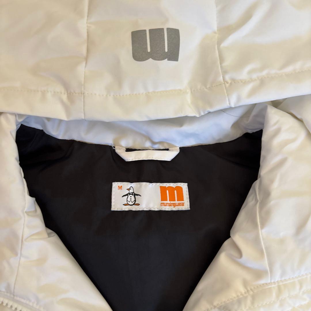 マンシングウェア　　ダウンベスト