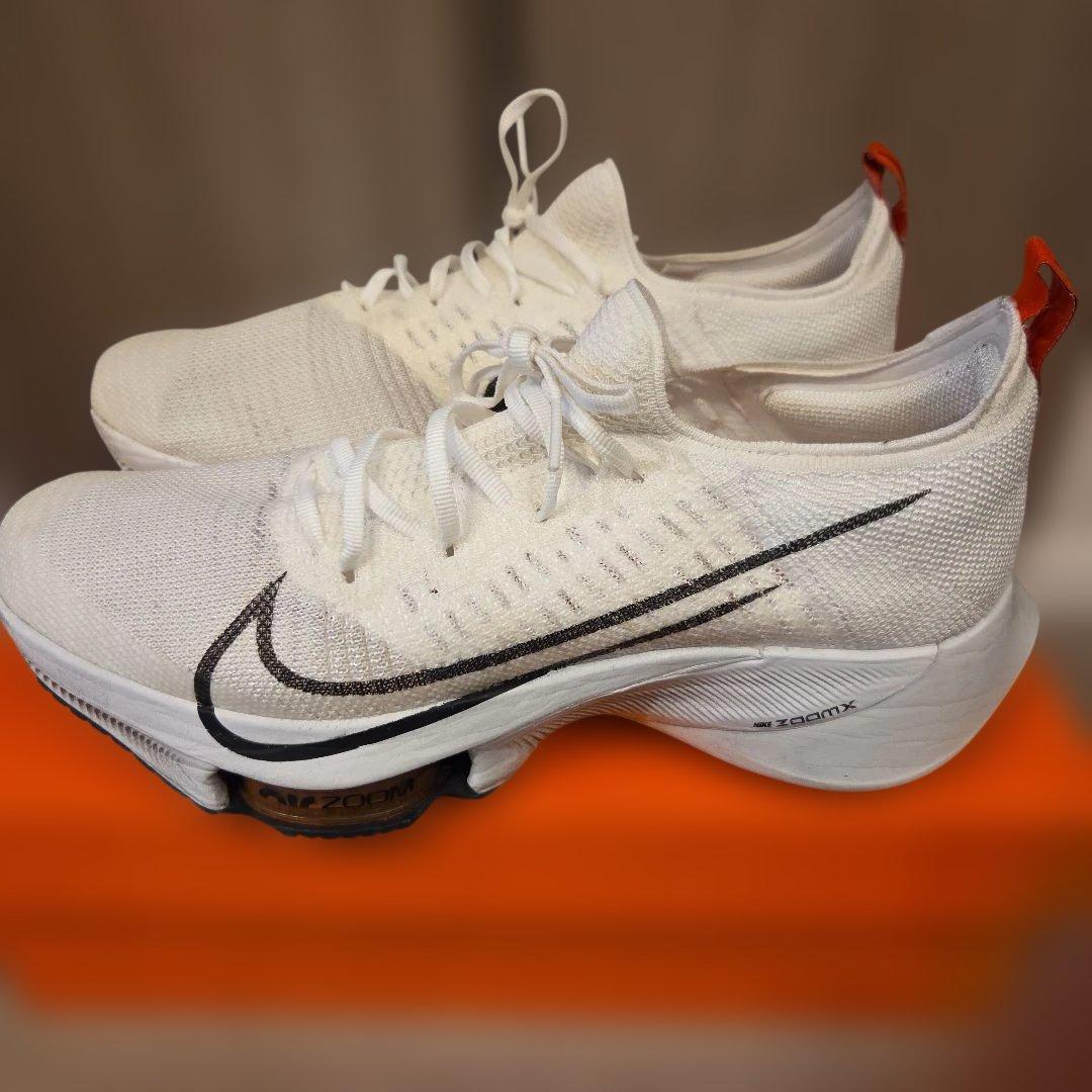 Nike ナイキ エアズームテンポネクスト％　28.5cm