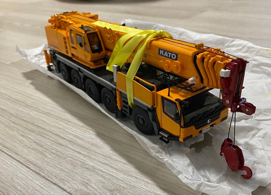 KATO KA-1300R 1:50 スケールモデル