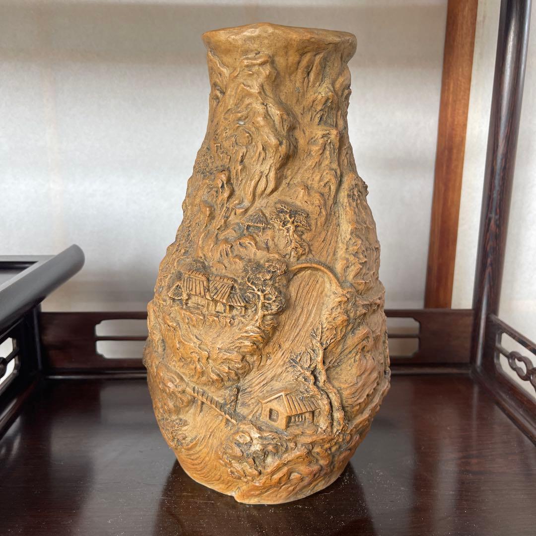 陶器製山水風景彫刻花瓶