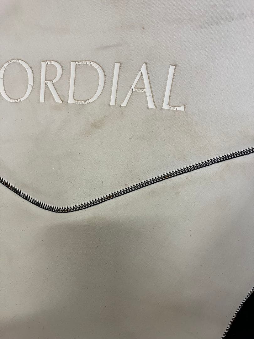 ネックイン　フルスーツ　メンズ　コーディアル