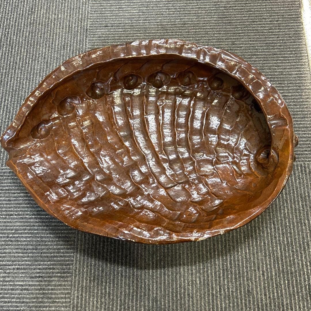 骨董品　大きなアワビの陶磁器