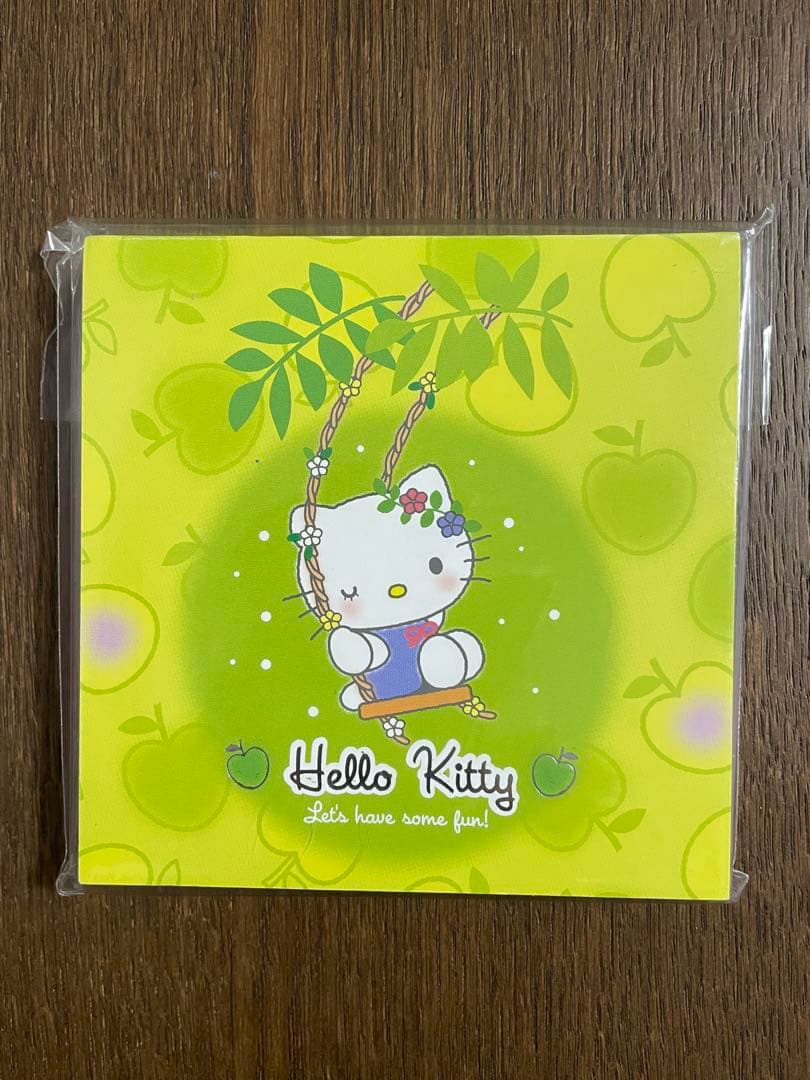 レア♡サンリオ♡キティ 海外限定 花冠グリーンアップル メモ 2002年