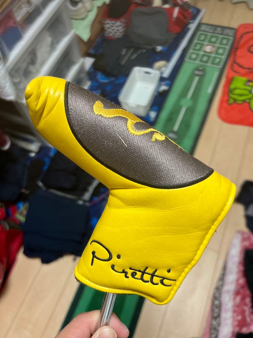 Piretti パター ヘッドカバー付き　限定モデル