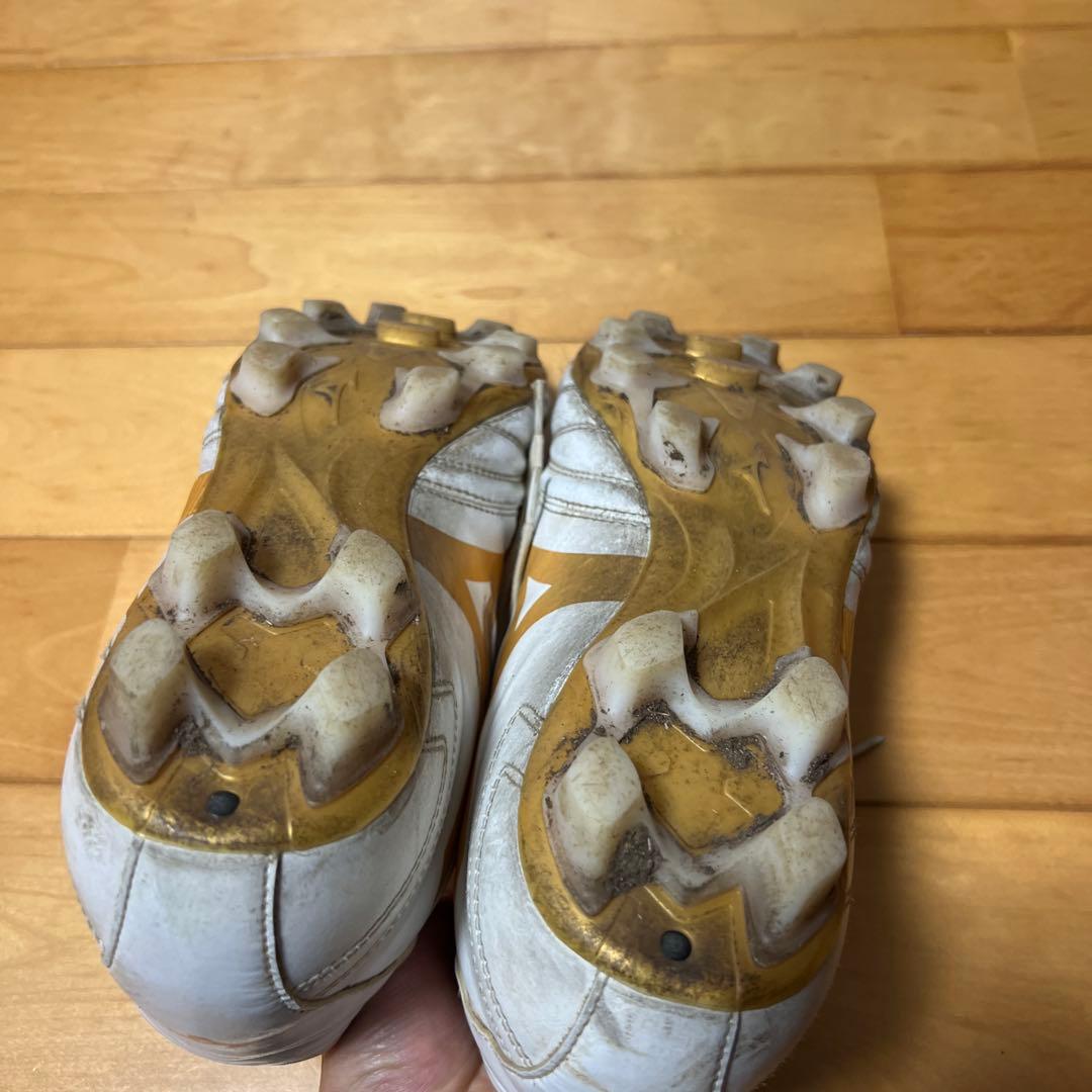 ミズノ モレリアネオ