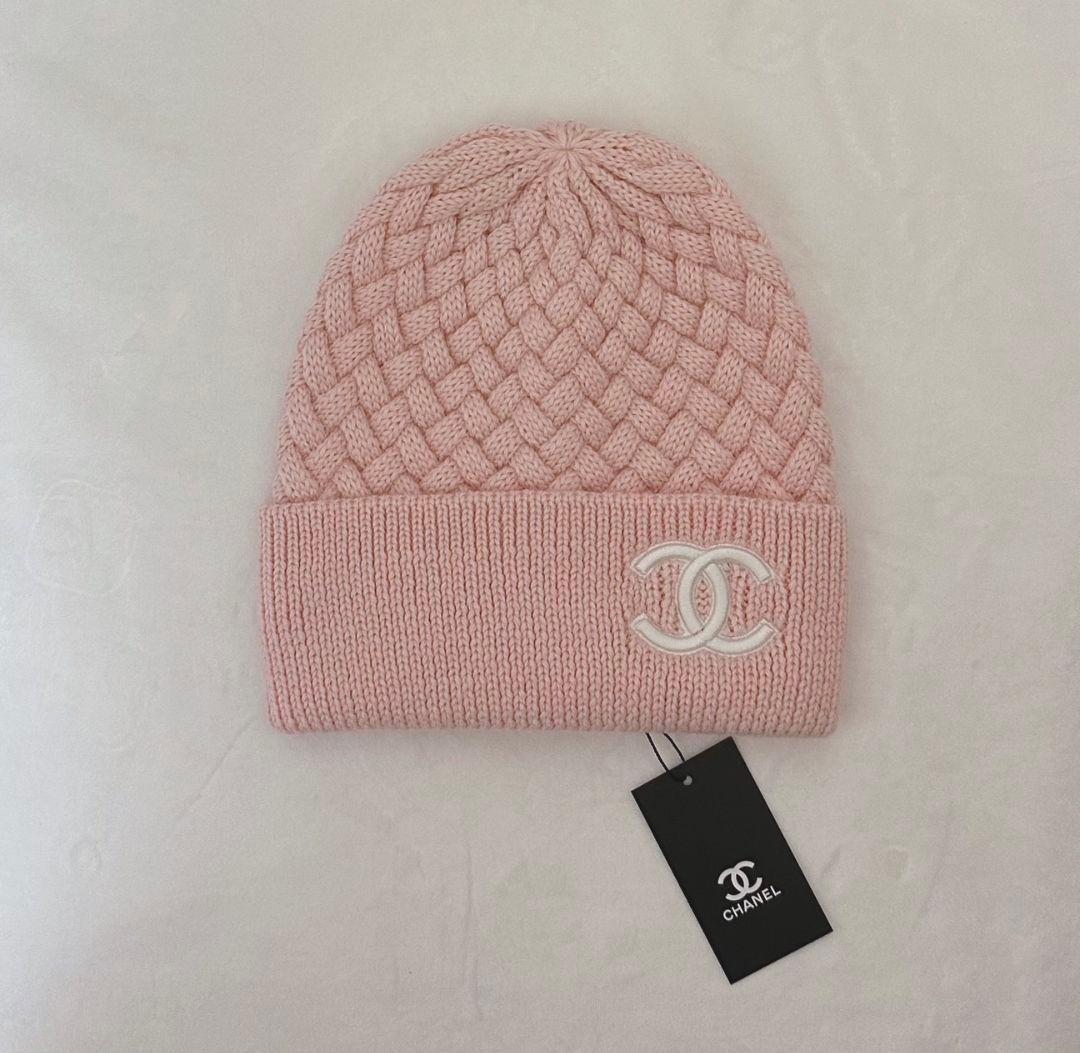 CHANEL ピンク 編み込みニット帽 新品タグ付き