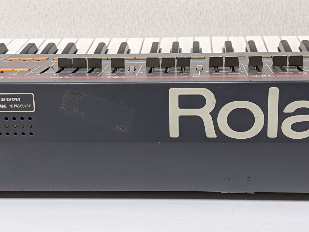 Roland JUNO-106 アナログシンセサイザー ビンテージ
