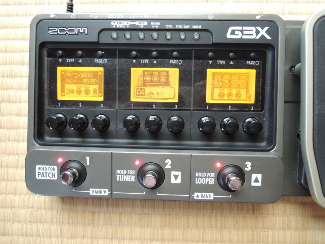 ★新品同様★ZOOM G3X（元箱、電源、説明書その他）