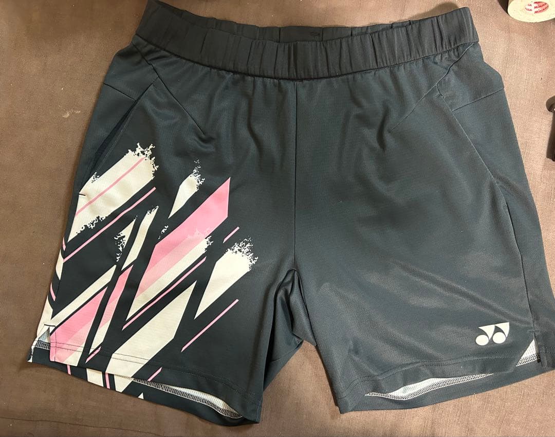 ヨネックス バドミントン パンツ 黒/ピンク