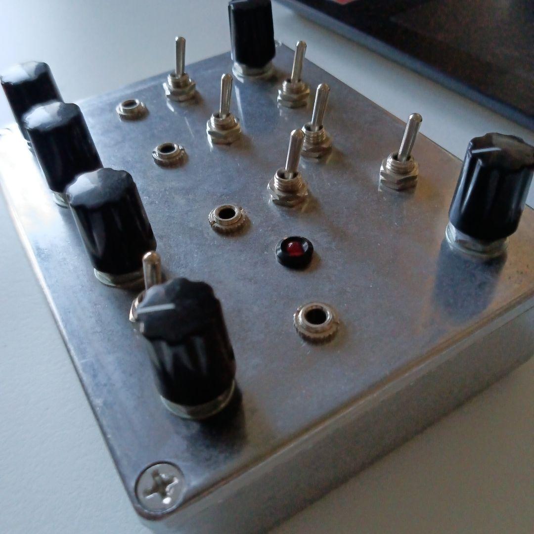 ノイズメーカー　エフェクター　CV-input Particle Smasher